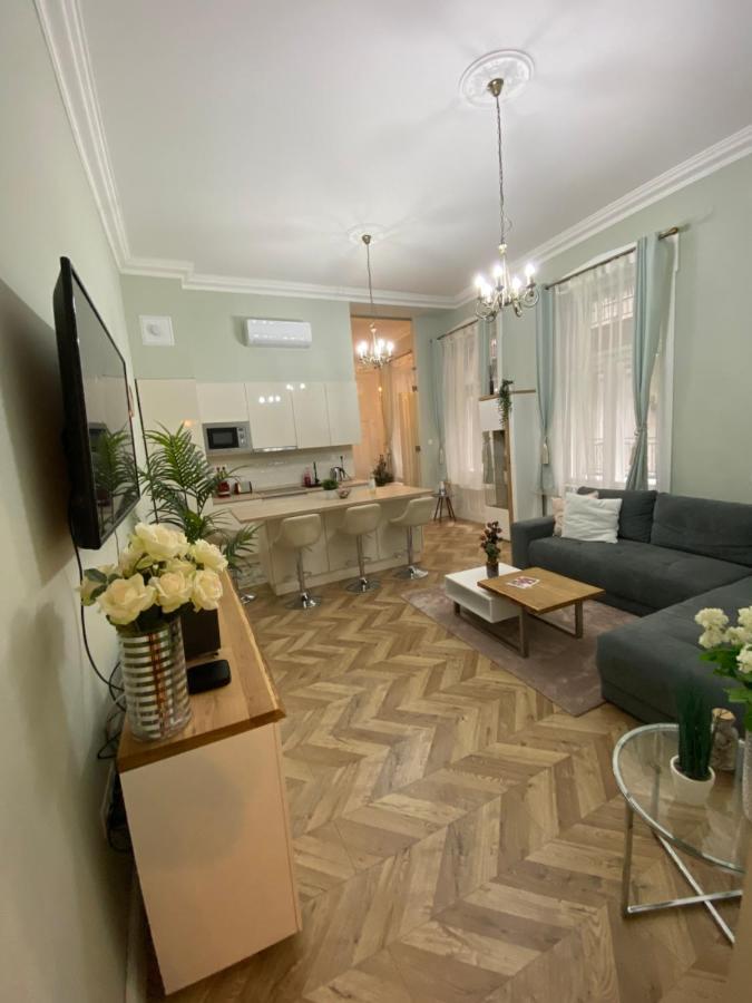 Pj Apartment บูดาเปสต์ ภายนอก รูปภาพ